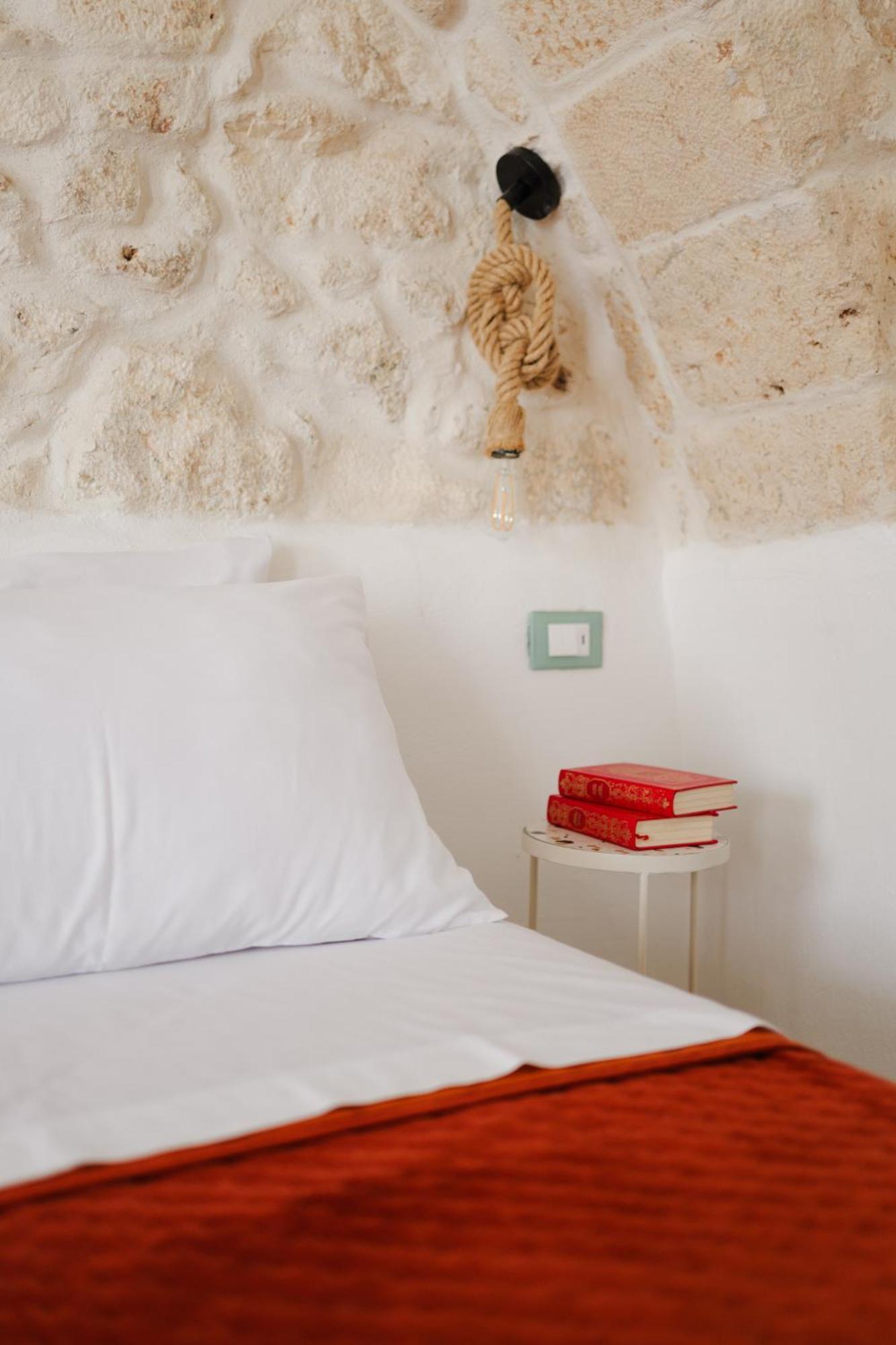 Dimora Lavinia Casa Vacanze Centro Storico אוסטוני מראה חיצוני תמונה
