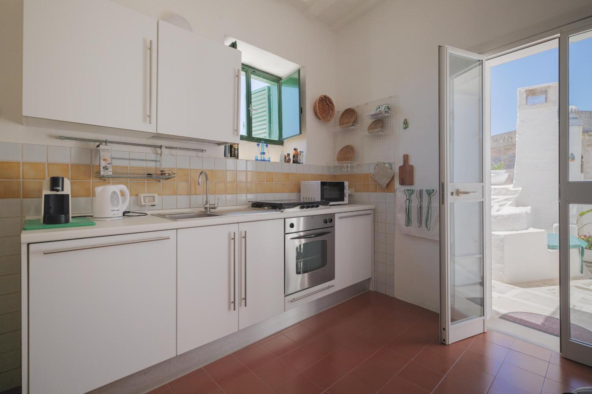 Dimora Lavinia Casa Vacanze Centro Storico אוסטוני מראה חיצוני תמונה