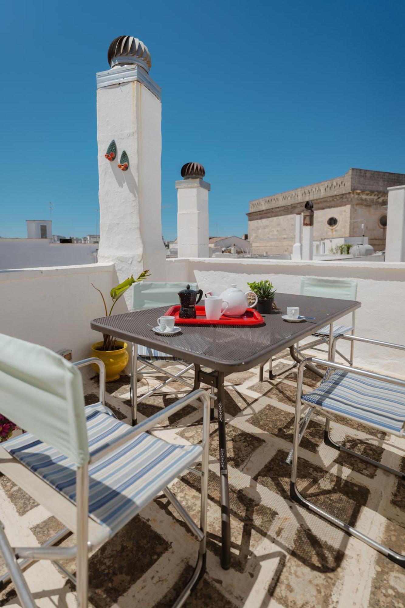 Dimora Lavinia Casa Vacanze Centro Storico אוסטוני מראה חיצוני תמונה